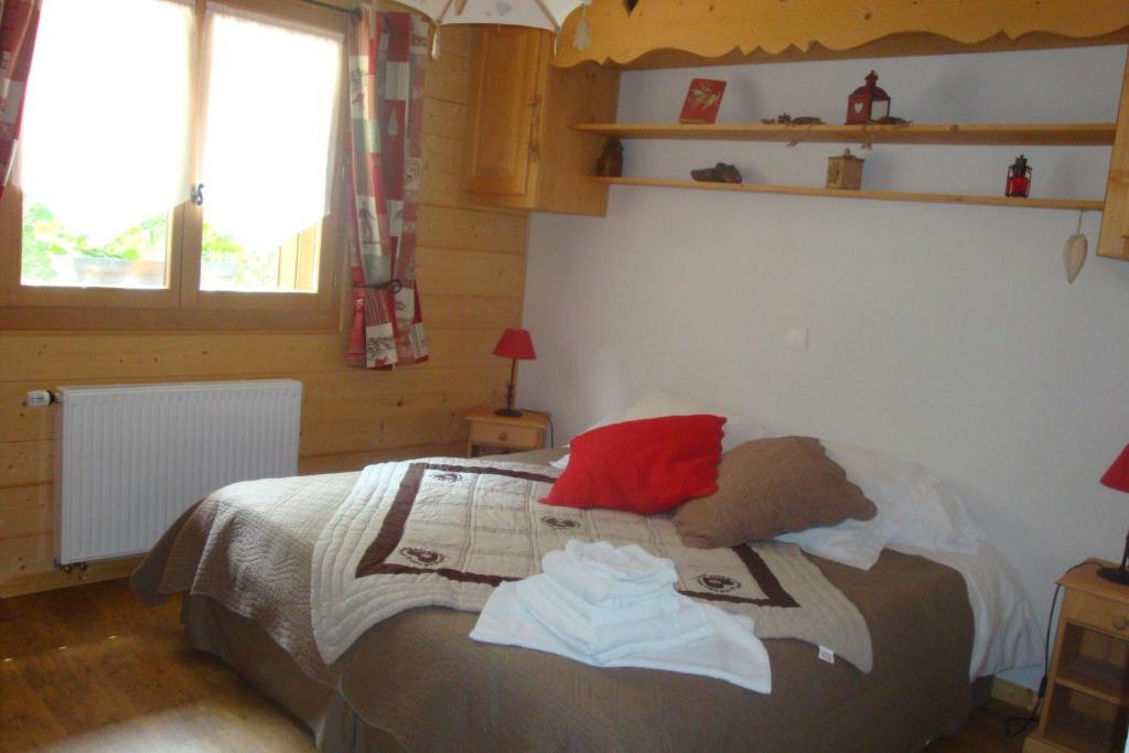 Bed And Breakfast Chalet Manava Морзин Номер фото